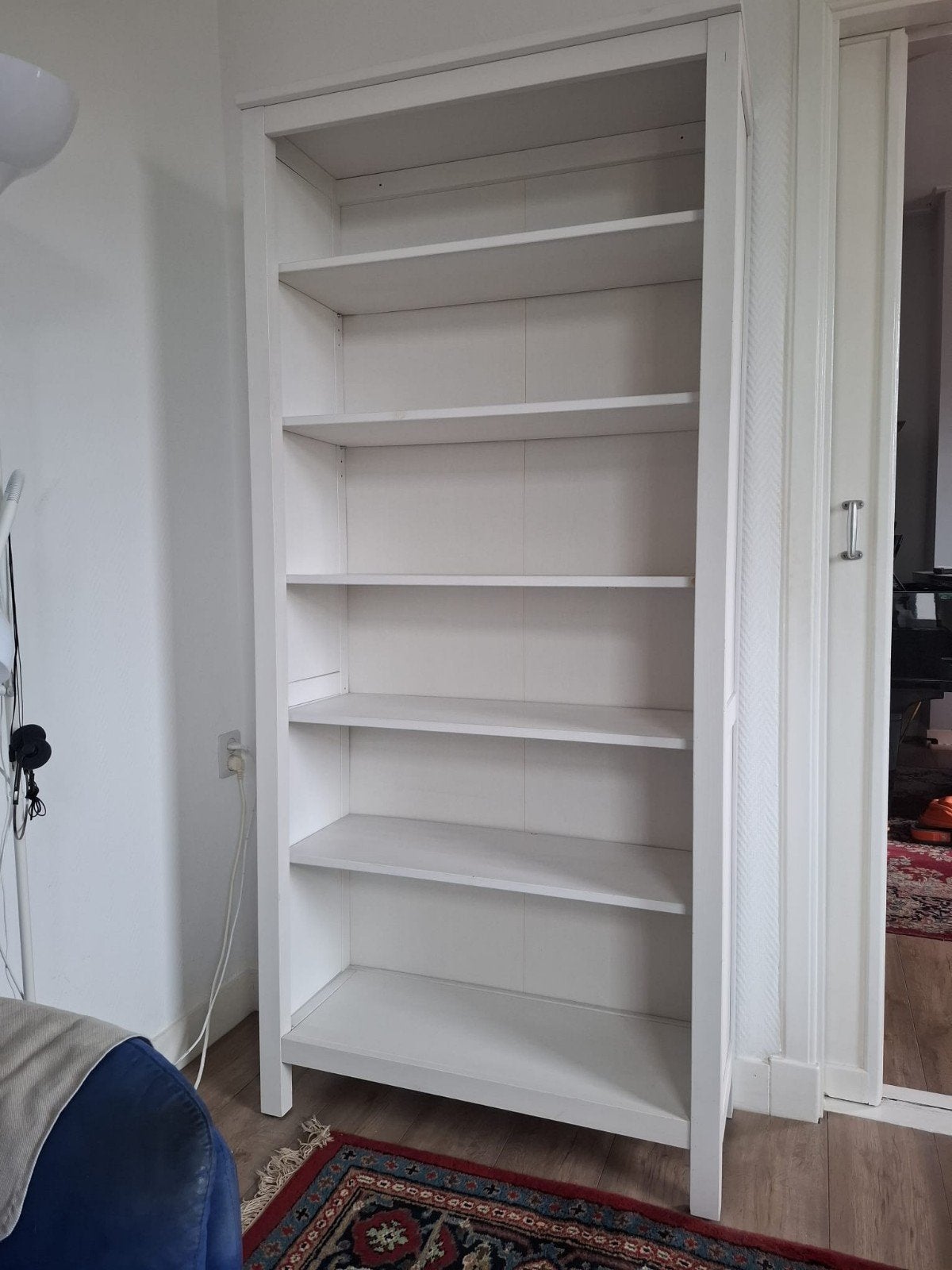 Twee witte IKEA Hemnes boekenkasten met verstelbare planken, Ophalen, 50 tot 100 cm, Zo goed als nieuw, 150 tot 200 cm