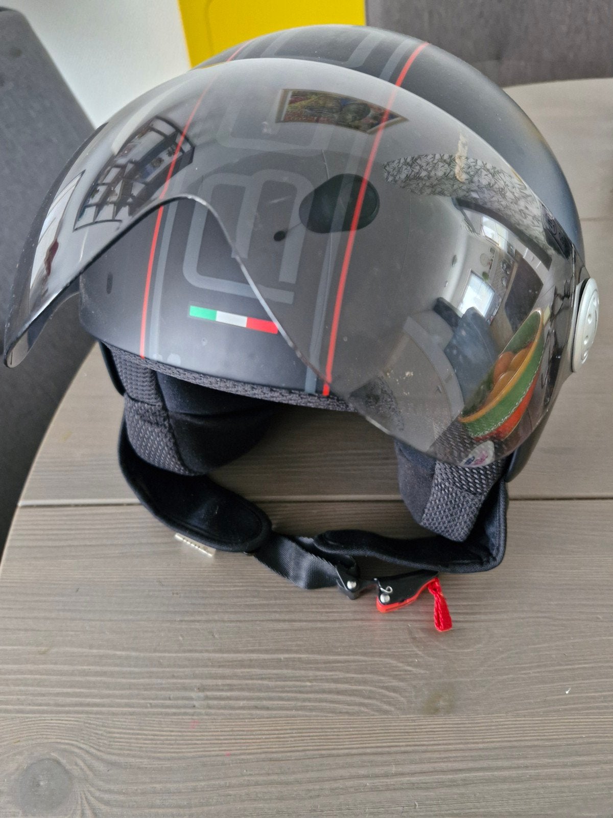 helm, Fietsen en Brommers, Ophalen, Zo goed als nieuw