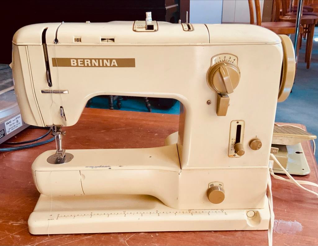 Bernina Samba 6 Naaimachine - Opknapper (Grijper defect), Ophalen, Gebruikt, Naaimachine, Bernina