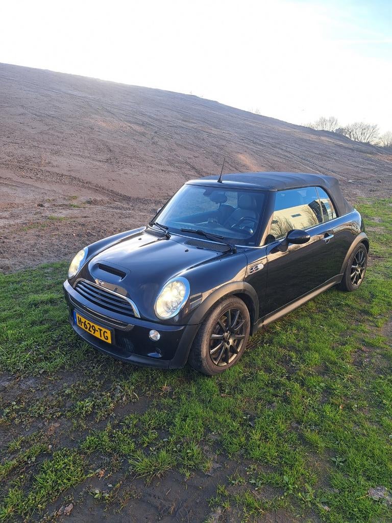 Mini cooper s cabrio 2006, Auto's, Zwart, Cabriolet, 163 pk, Leder