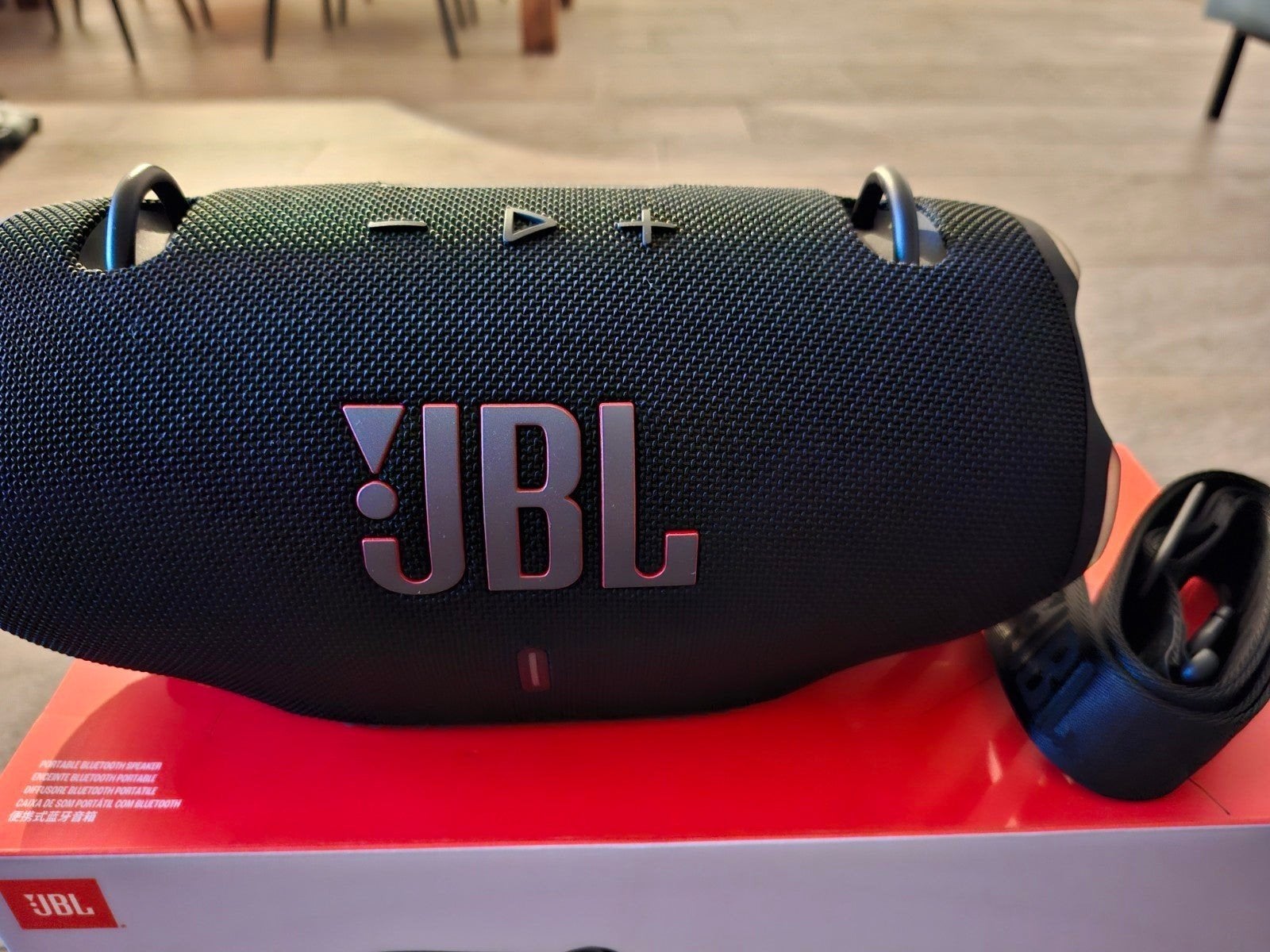 zwarte jbl xtreme 4 incl. zwarte draagband, Ophalen, JBL