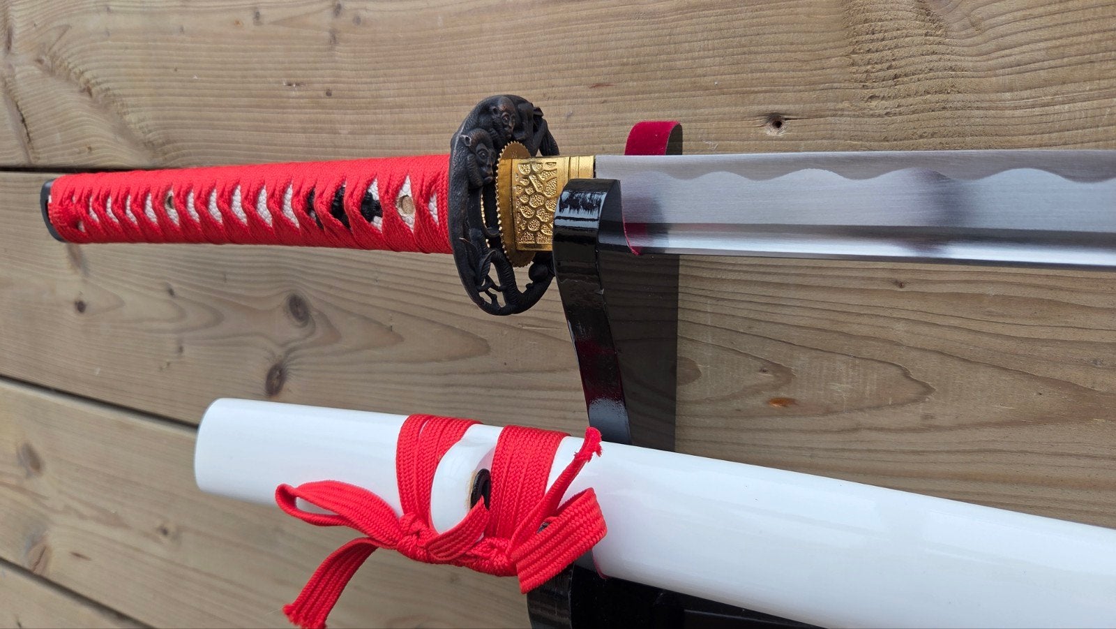 Scherp katana zwaard, samurai zwaarden, sabel, mes, dolk

Sc, Verzamelen, Ophalen of Verzenden, Overige soorten, Azië, Zwaard of Sabel