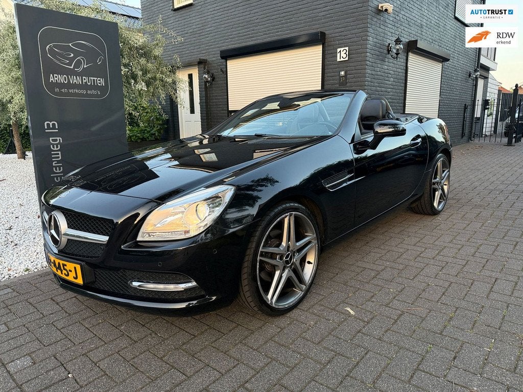 Mercedes-Benz SLK-klasse 200 /Airscarf /Leer /Navigatie /Air, Auto's, Mercedes-Benz, Automaat, Euro 5, Achterwielaandrijving, Gebruikt