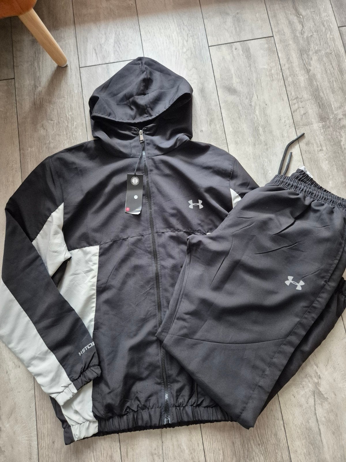 under armour tracksuit xxl nieuw, Zwart, Nieuw, Overige maten, Ophalen of Verzenden