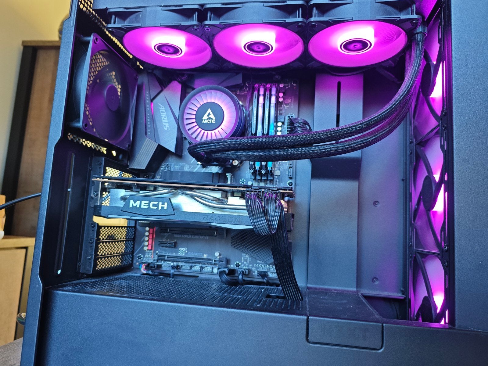 Game Pc, Radeon RX 6700 XT, Ryzen 5, Ophalen, 32 GB, AMD Ryzen 5, Zo goed als nieuw