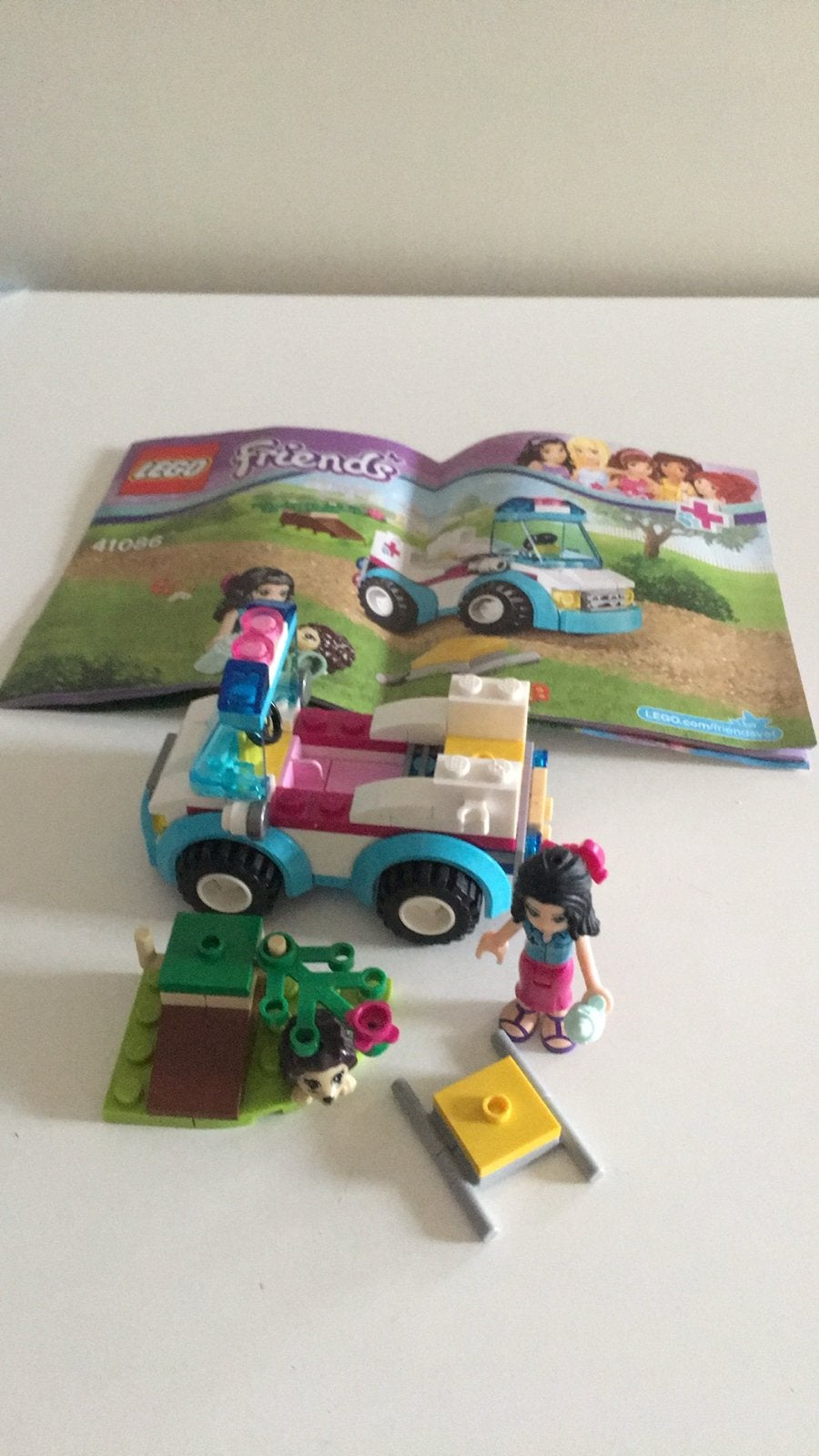 Lego Friends Dierenambulance 41086, Lego, Friends, Ophalen of Verzenden, Zo goed als nieuw