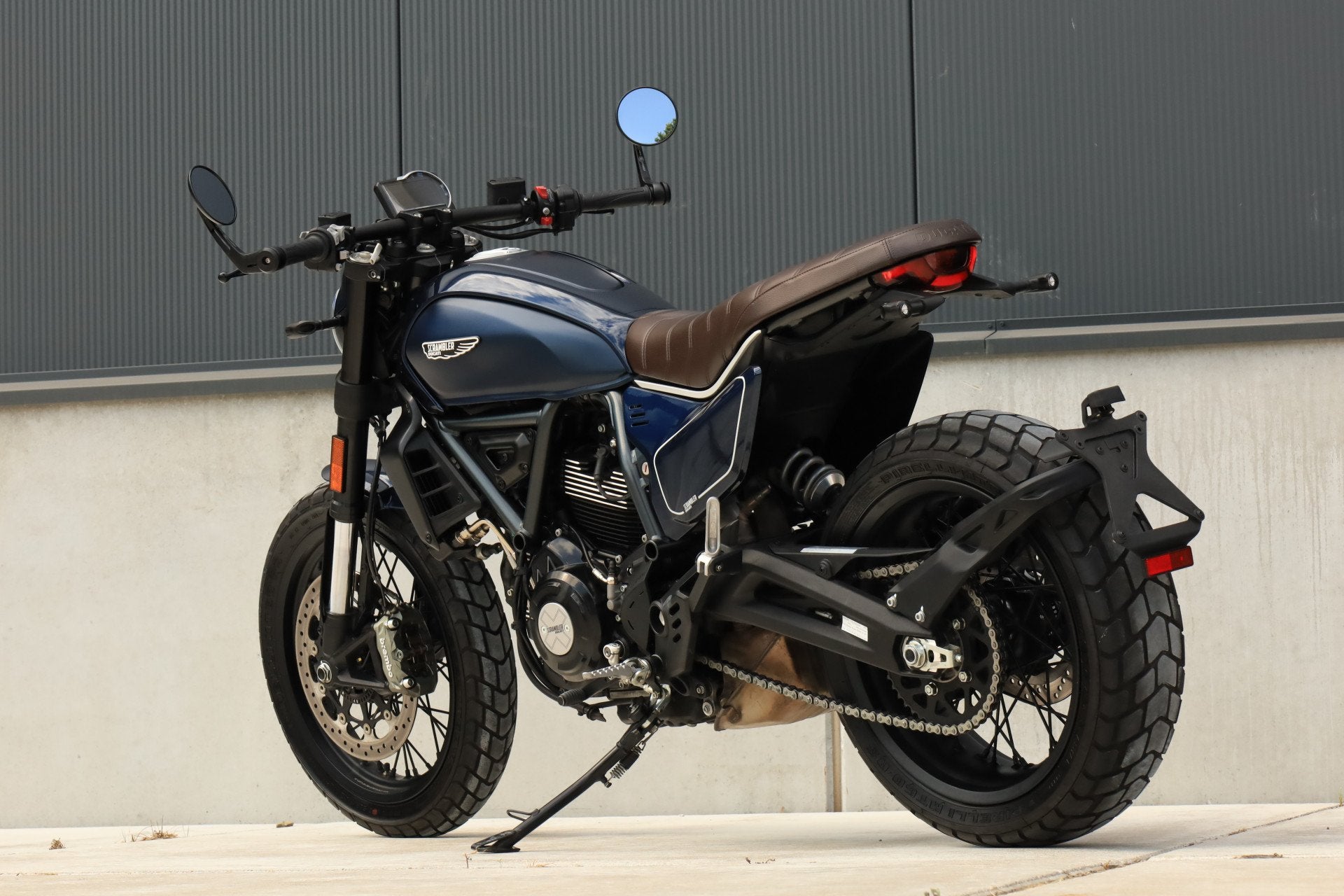 Ducati Scrambler 800 Nightshift | 2025 | 6742km | Schadevrij, Motoren, Dekruijfautos@gmail.com, ABS, Meer dan 35 kW, Overig