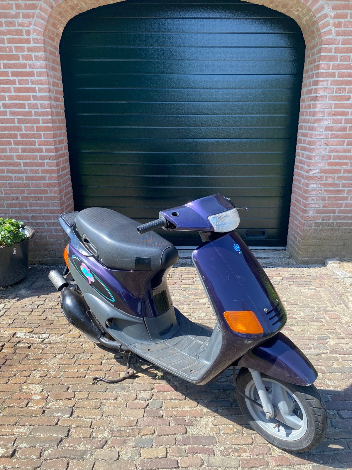 Piaggio zip type 1, Fietsen en Brommers, Scooters | Piaggio, Ophalen of Verzenden, Zo goed als nieuw, Benzine, Zip