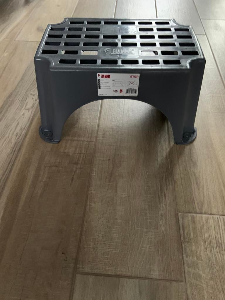 Fiamma step opstapje, Caravans en Kamperen, Ophalen, Nieuw