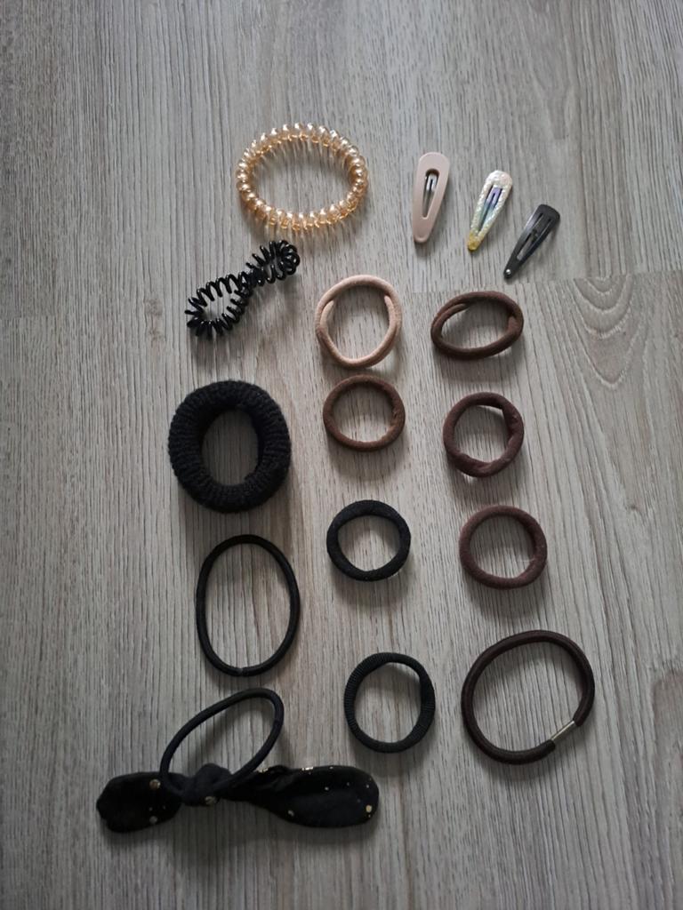 Haaraccessoires set haar elastiekjes, scrunchie, speldjes, Ophalen of Verzenden, Zo goed als nieuw, Overige typen
