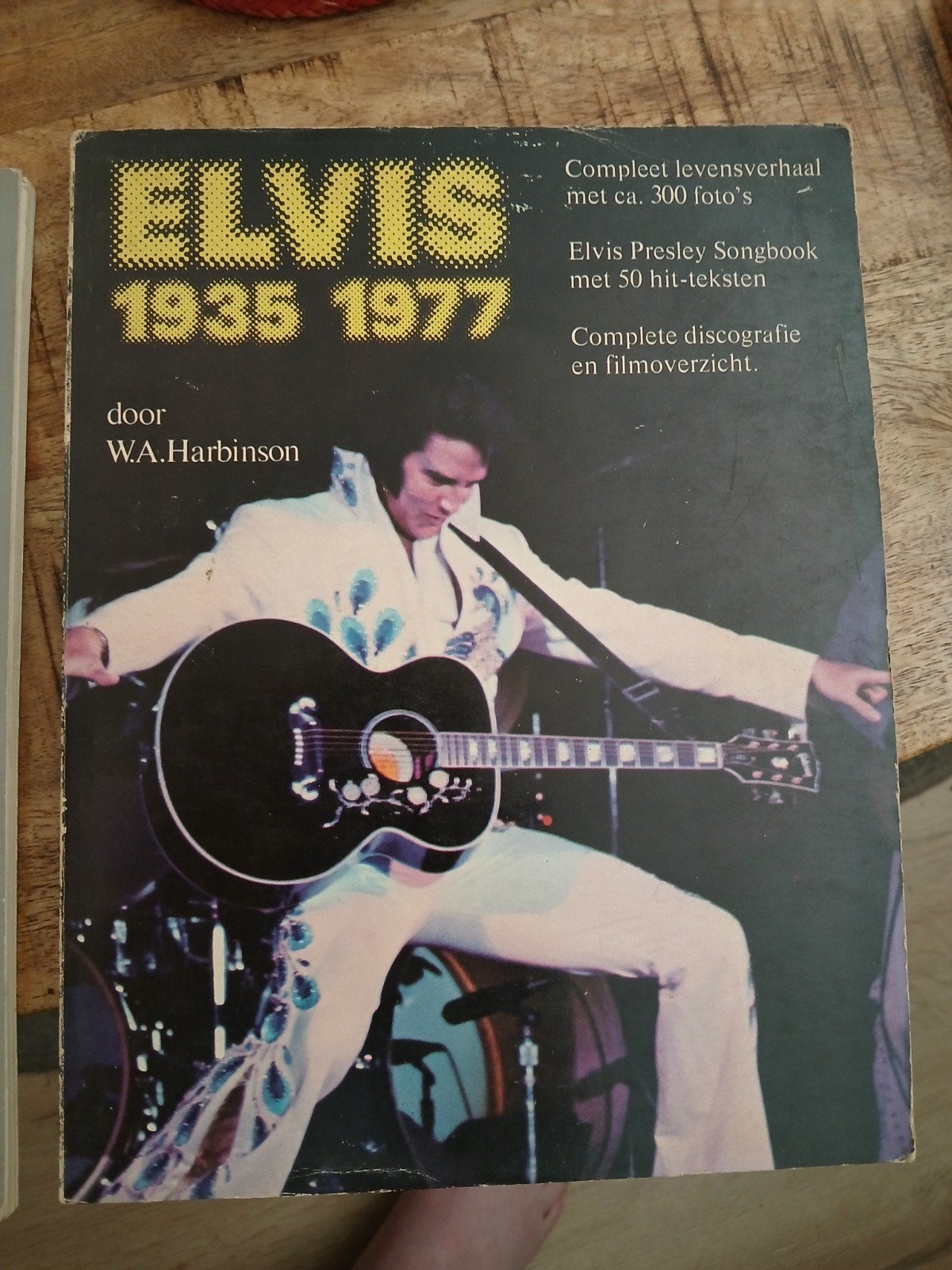 Elvis Presley Boeken - Biografieën en Herinneringen, Ophalen of Verzenden, Zo goed als nieuw, Lodewijk Rijff, W.A. Harbinson, Film, Tv en Media