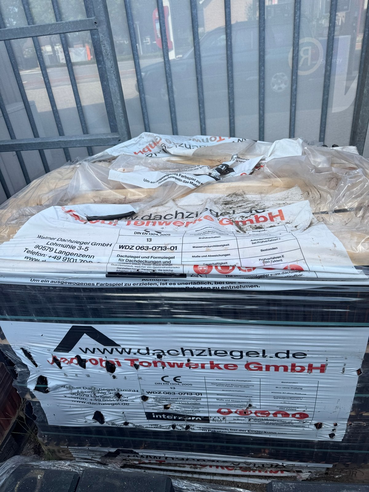 Volle pallet nieuwe Walther Stylist dakpannen, 168 stuks, Doe-het-zelf en Verbouw, Ophalen, 10 tot 15 m², Steen of Klei, Zwart