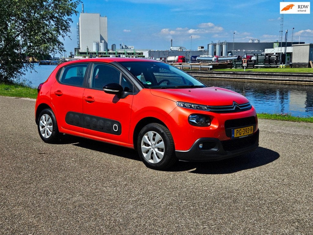 Citroen C3 1.2 PureTech Feel/cruis control/Airco/trekhaak/Ap, Auto's, Citroën, Voorwielaandrijving, 450 kg, Euro 6, 82 pk