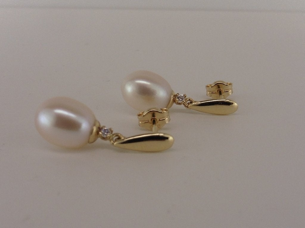 Gouden oorhangers met parel en zirkonia                  G15, Gebruikt, ., Ophalen of Verzenden, .