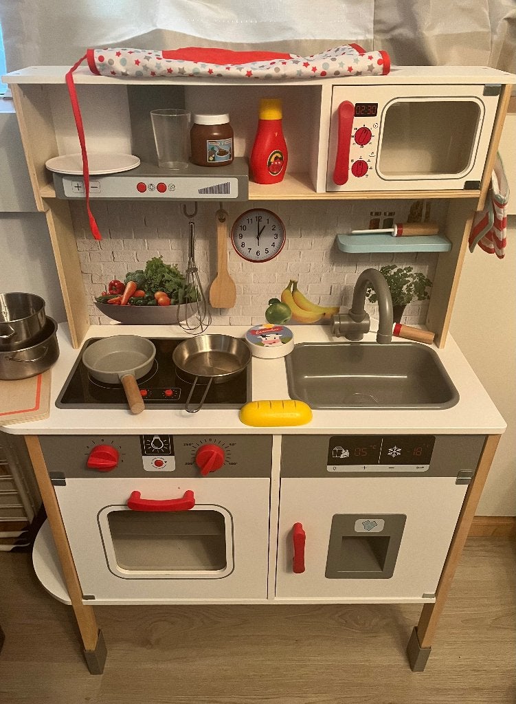 Houten speelkeuken met licht, geluid en accessoires, Kinderen en Baby's, Speelgoed | Speelkeukens, Ophalen, Zo goed als nieuw