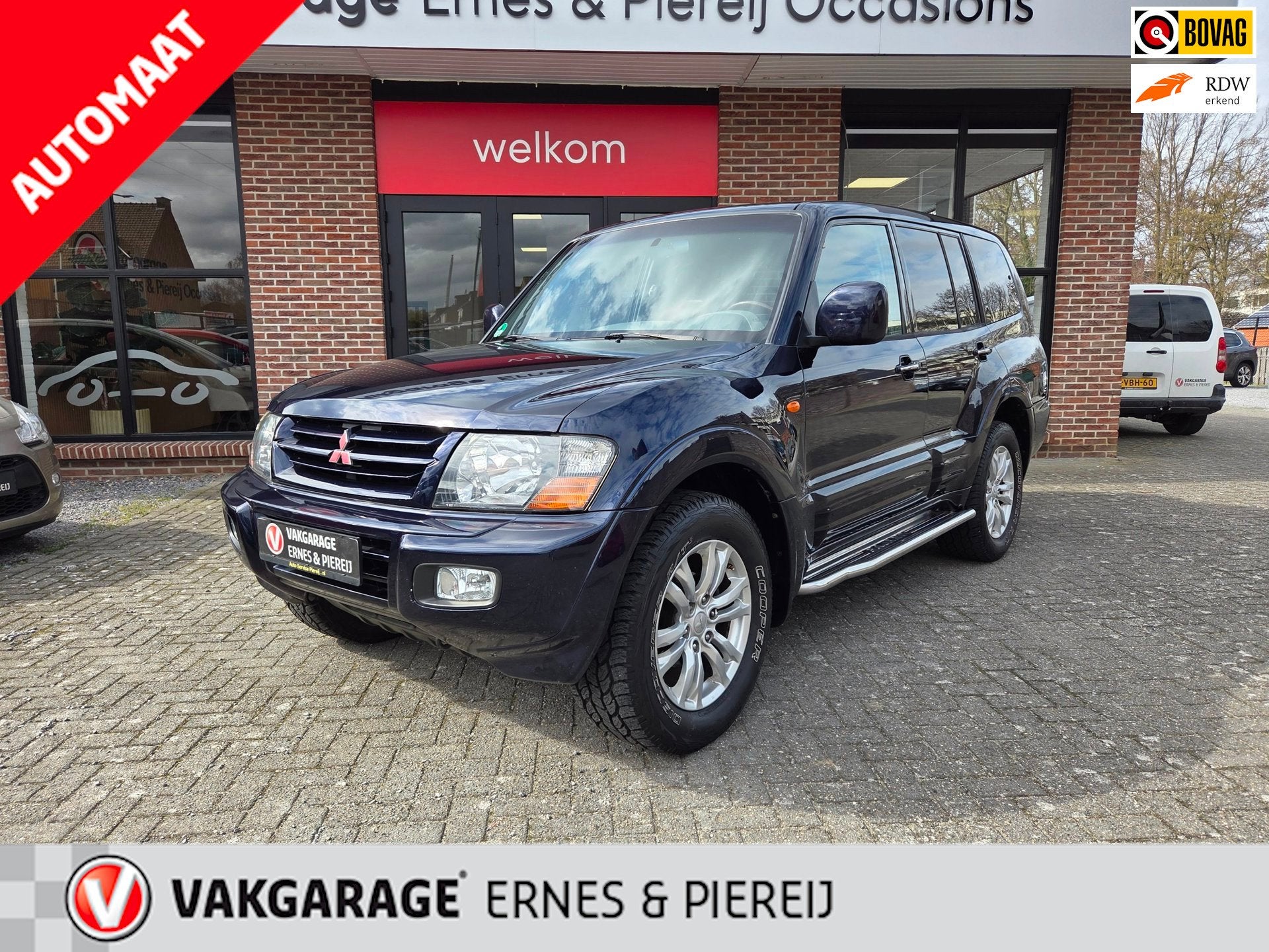 Mitsubishi Pajero 3.2 Di-D GLX LB Grijs kenteken, Auto's, Automaat, Gebruikt, 4 cilinders, Blauw