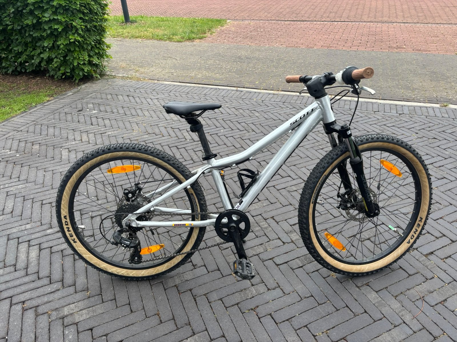 24 inch SCOTT MTB prachtige fiets, Hardtail, Zo goed als nieuw, Schijfrem, Ophalen