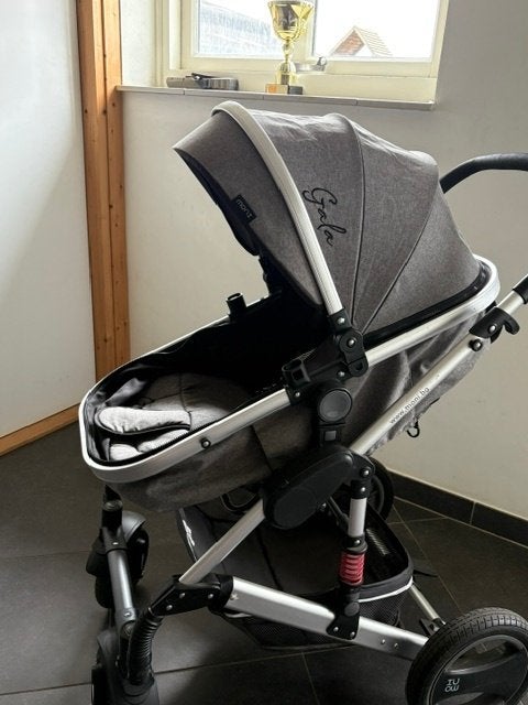kinderwagen MONI Gala, Ophalen, Zo goed als nieuw