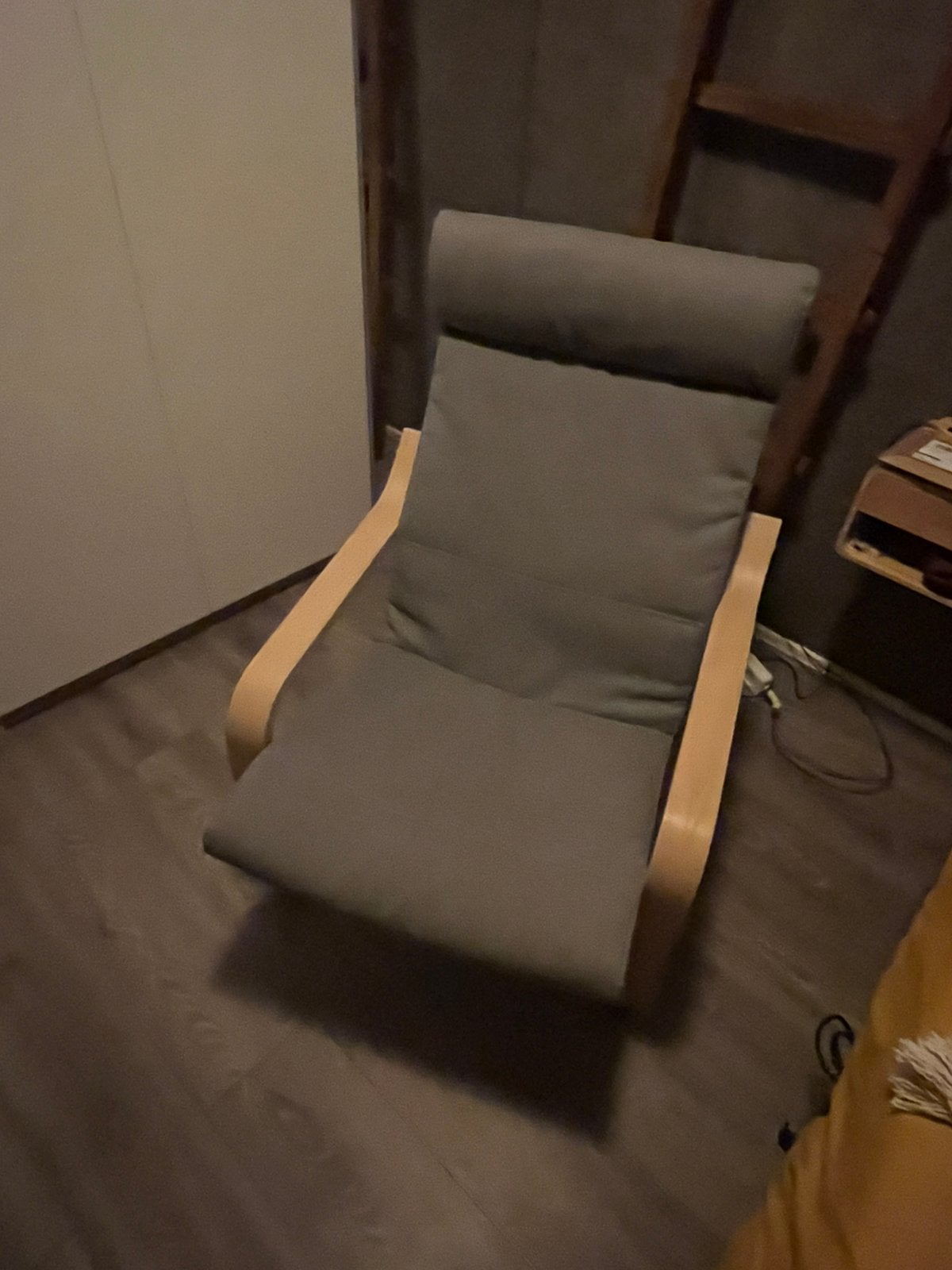 Ikea Poäng stoel, grijs, zo goed als nieuw, Ophalen, Zo goed als nieuw, Hout, Eén