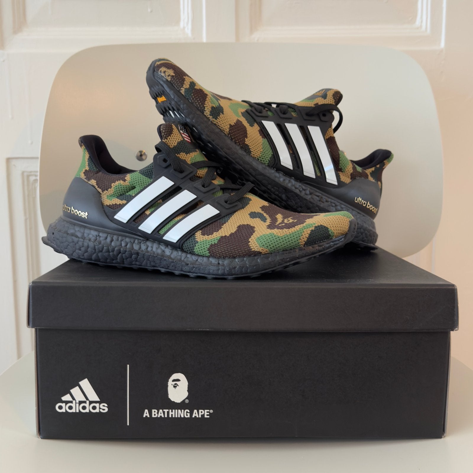 Adidas Ultraboost Camo x Bape | EU 42, Bruin, Nieuw, Ophalen of Verzenden, Sneakers of Gympen
