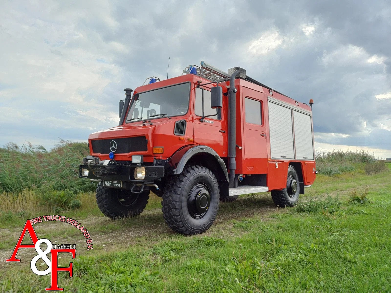 Mercedes-Benz Unimog U2450L 4x4 Brandweer, Firetruck, Feuerw, Auto's, Euro 2, Trekhaak, Mercedes-Benz, Bedrijf