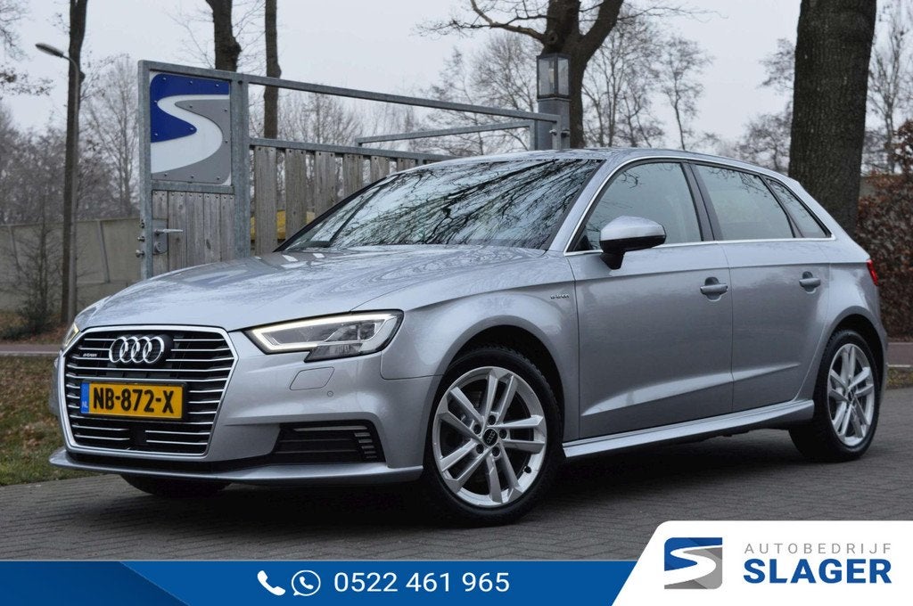 Audi A3 Sportback 1.4 e-tron Lease Edition | Facelift | Navi, Auto's, Audi, 8 kWh, Stof, Gebruikt, 4 cilinders