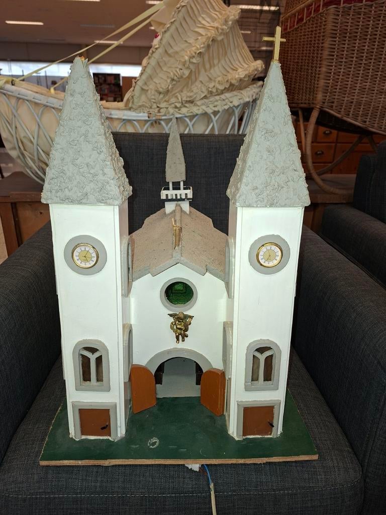 Kerk miniatuur met verlichting, Antiek en Kunst, Ophalen