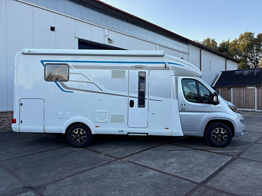 Hymer Tramp 598 GL Euro 6|6.99 m|Ambition, Caravans en Kamperen, Chemisch toilet, Standaard zit, Ringverwarming, Fiat
