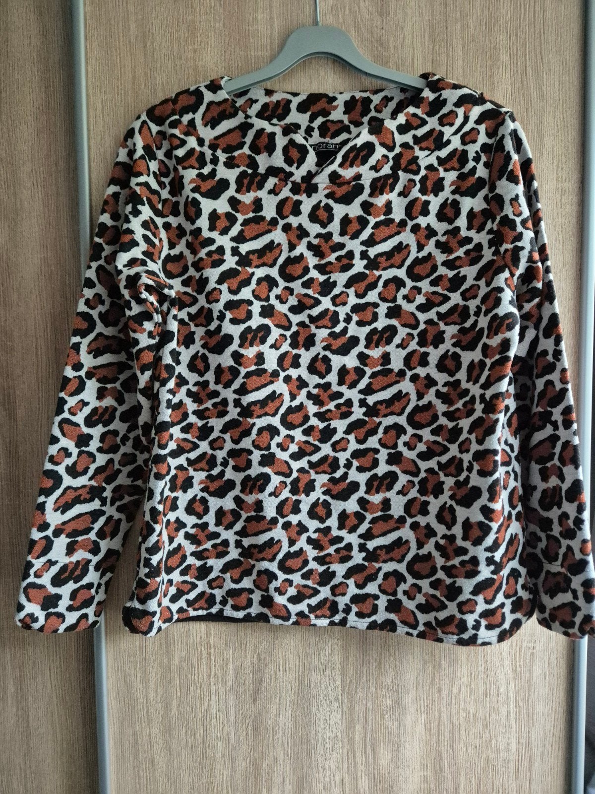 Norah trui maat 42, Bruin, Maat 42/44 (L), Ophalen of Verzenden, Norah