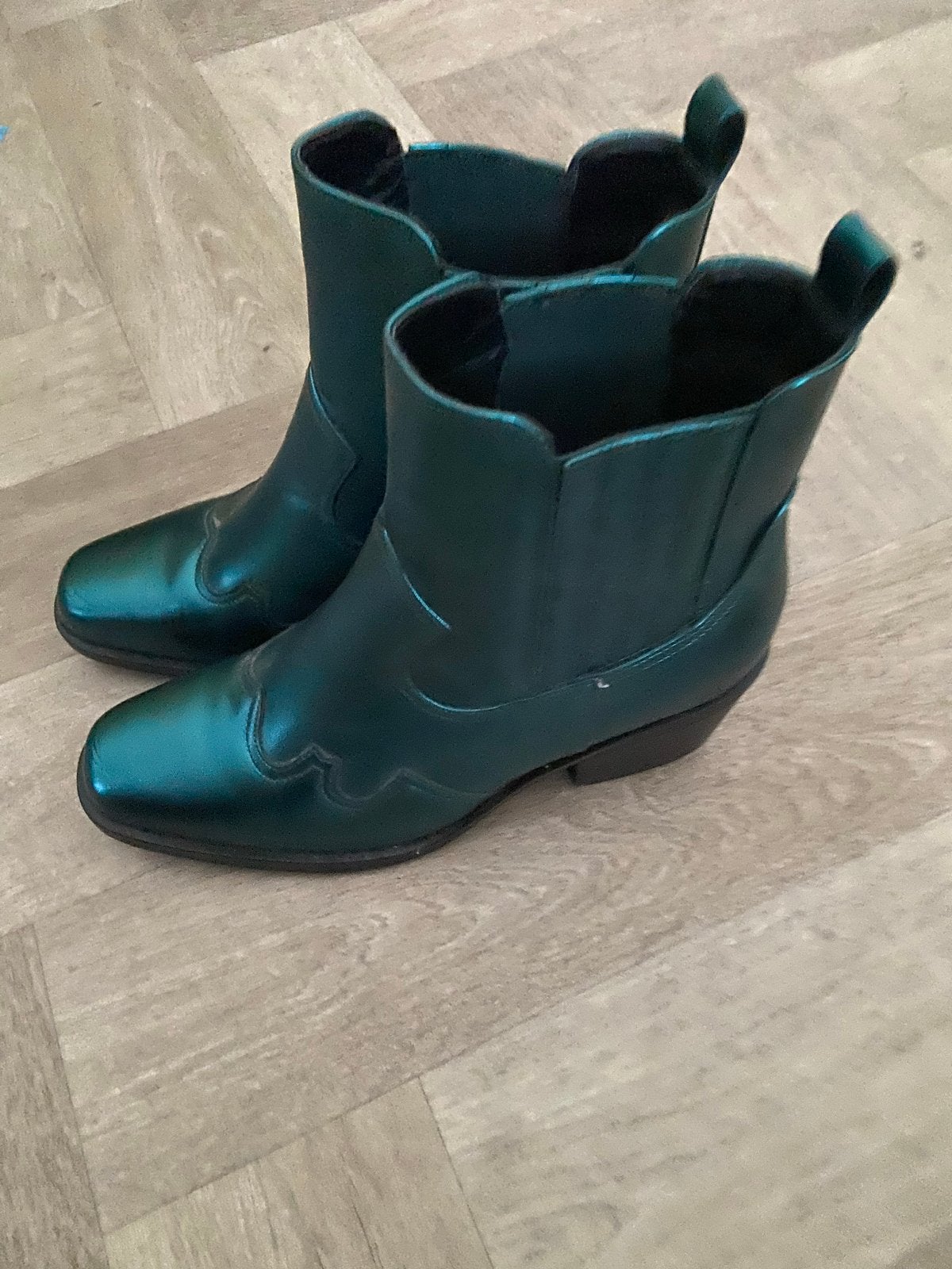 Mooie nieuwe enkellaarsjes maat 42, Kleding | Dames, Schoenen, Blauw, Lage of Enkellaarzen, Nieuw, Ophalen of Verzenden