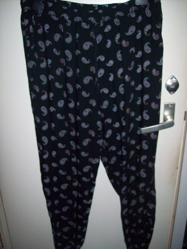 Zomerbroek zwart met patroon katien L44, Zie foro 3, Zwart, Maat 42/44 (L), Ophalen of Verzenden