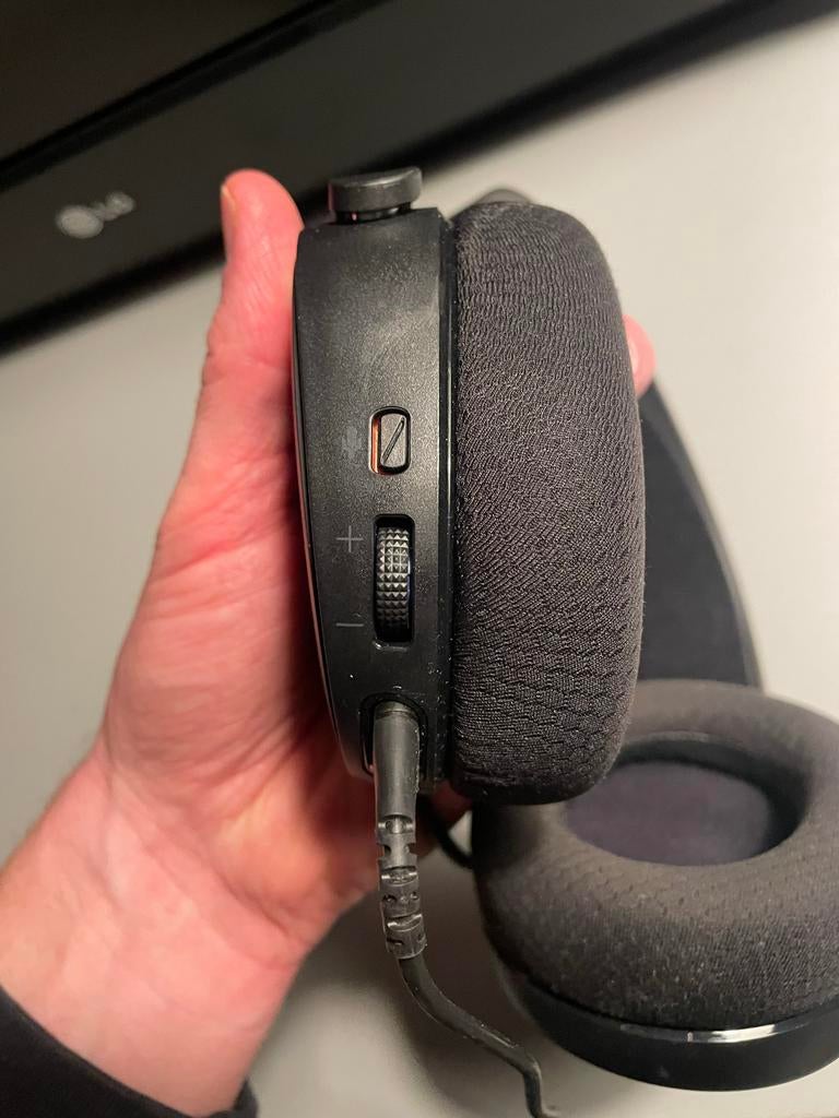 Steelseries headset met 5 meter snoer, Computers en Software, Headsets, Ophalen of Verzenden, Zo goed als nieuw, Over-ear, Volumeregelaar