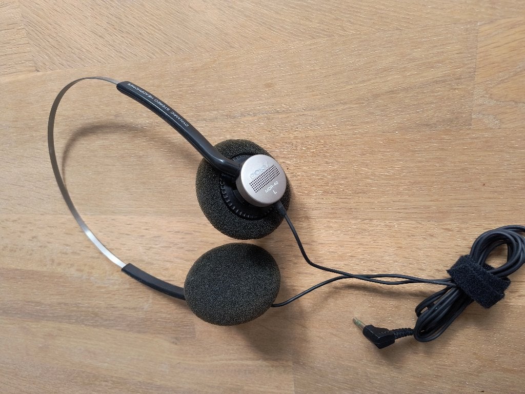 Sony koptelefoon MDR-40, Ophalen of Verzenden, Zo goed als nieuw, Overige merken