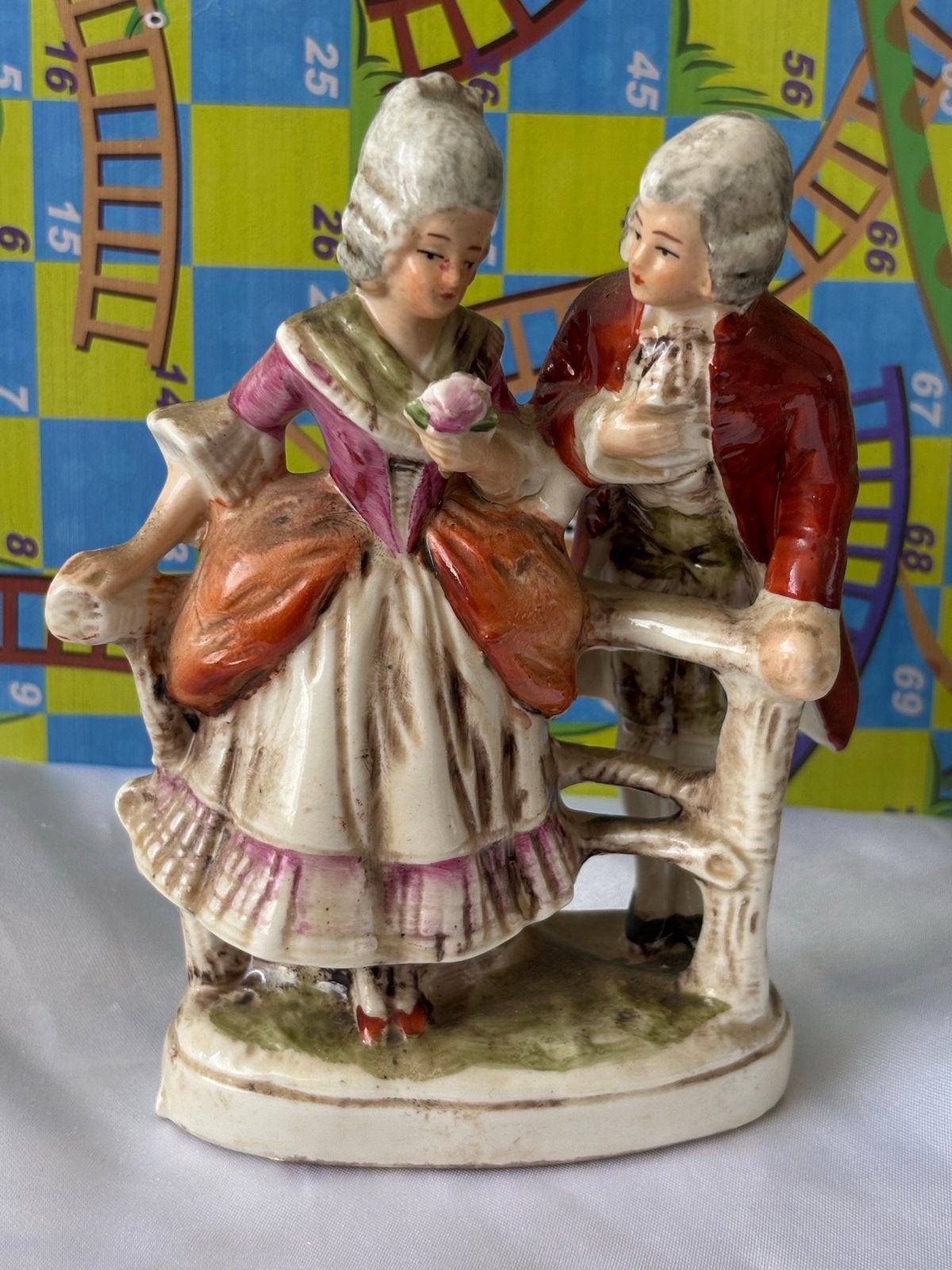 Vintage Porseleinen Beeldje: Romantisch Paar, Ophalen of Verzenden