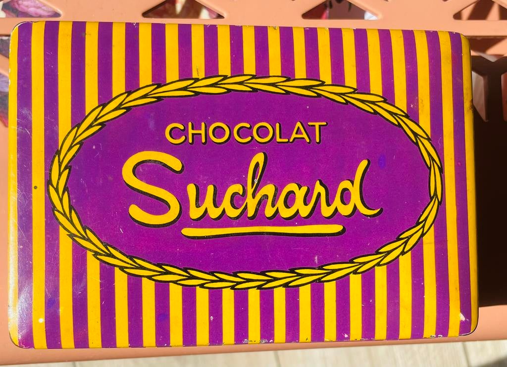 Een mooie Suchard Chocolat blik, Verzamelen, Blikken, Gebruikt, Overige, Overige merken, Ophalen of Verzenden