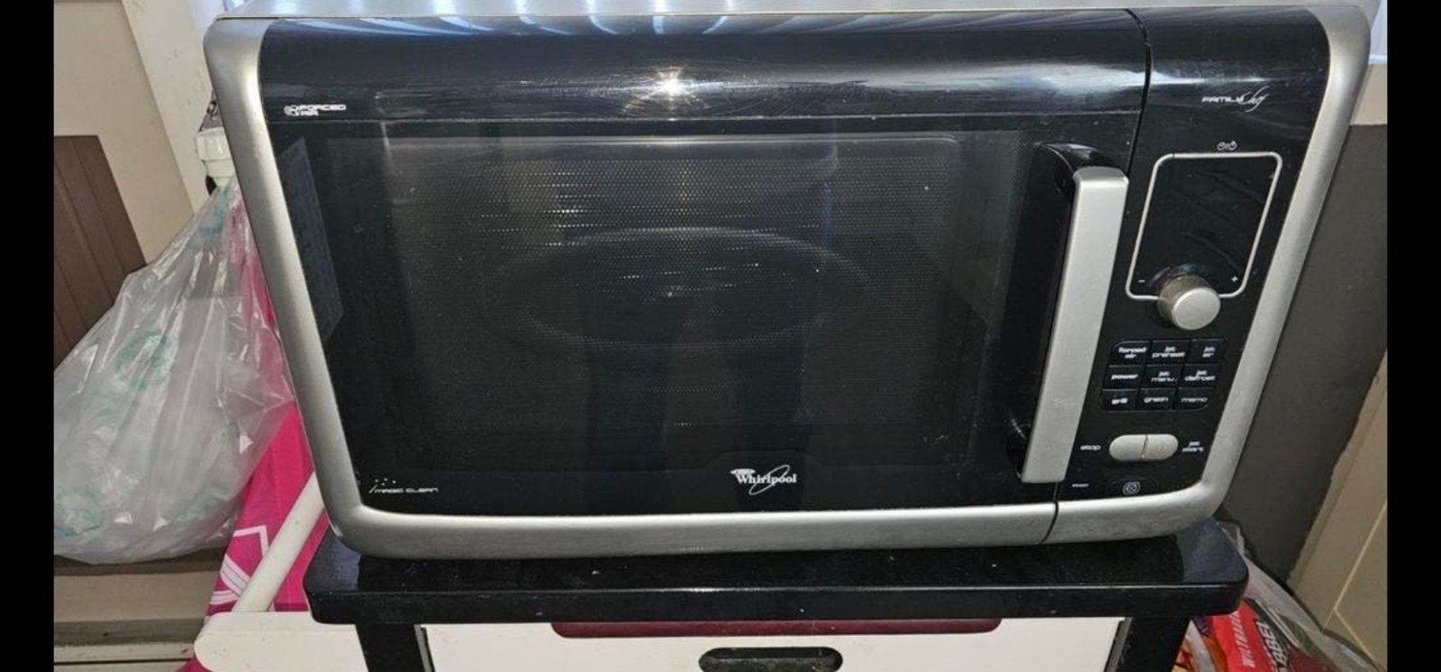 Whirlpool combimagnetron - Zwart/zilver, Witgoed en Apparatuur, Ophalen, Zo goed als nieuw, Vrijstaand, Combimagnetron