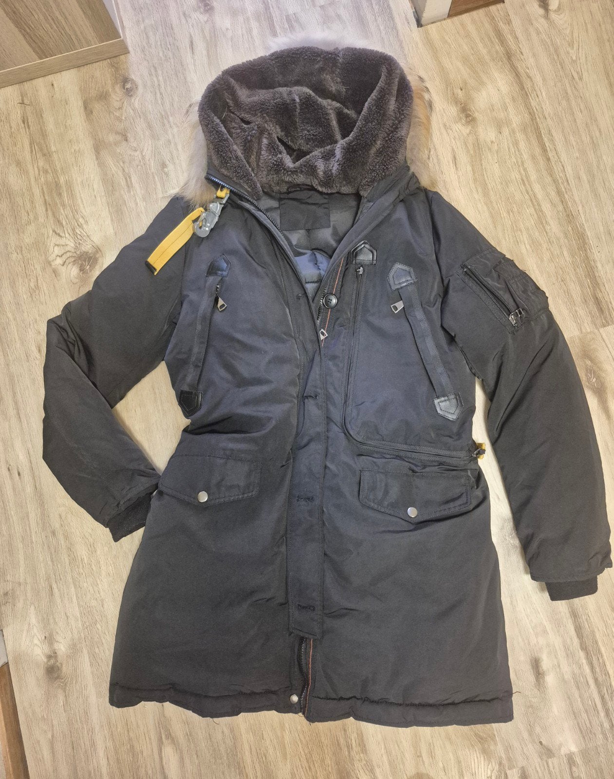 Zwarte winterjas, Ophalen of Verzenden, Zo goed als nieuw, Maat 46/48 (XL) of groter, Zwart