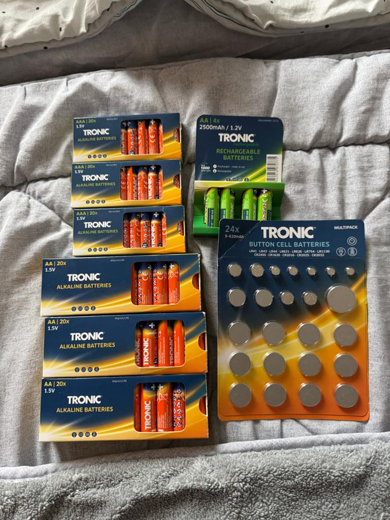 Nieuw! Grote partij TRONIC Lidl batterijen, Audio, Tv en Foto, Ophalen of Verzenden, Zo goed als nieuw, Oplaadbaar
