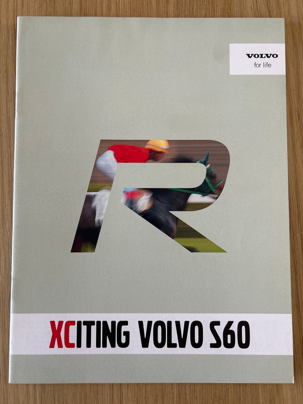 Nederlandstalige Volvo S60 R brochure - Zeer nette staat, Ophalen of Verzenden, Zo goed als nieuw, Volvo