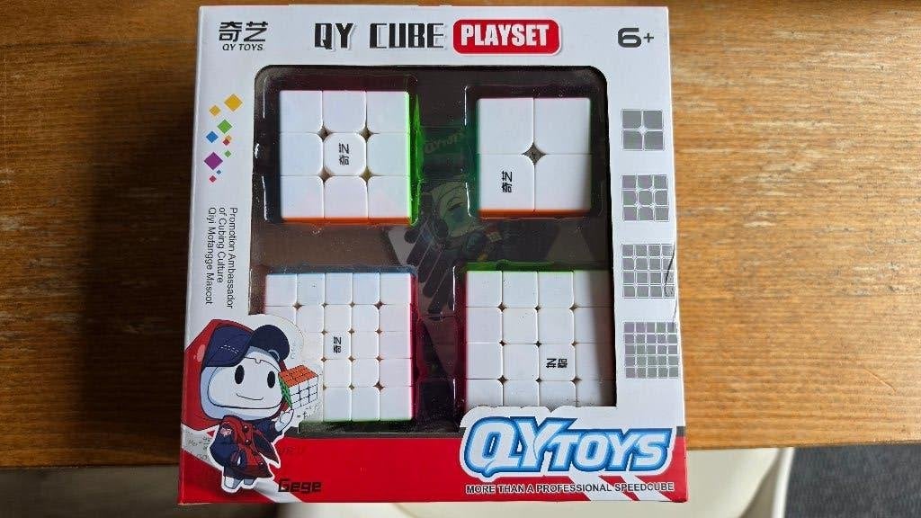 Speedcube QY Cube playset, Ophalen of Verzenden, Minder dan 500 stukjes, Zo goed als nieuw, Rubik's of 3D-puzzel