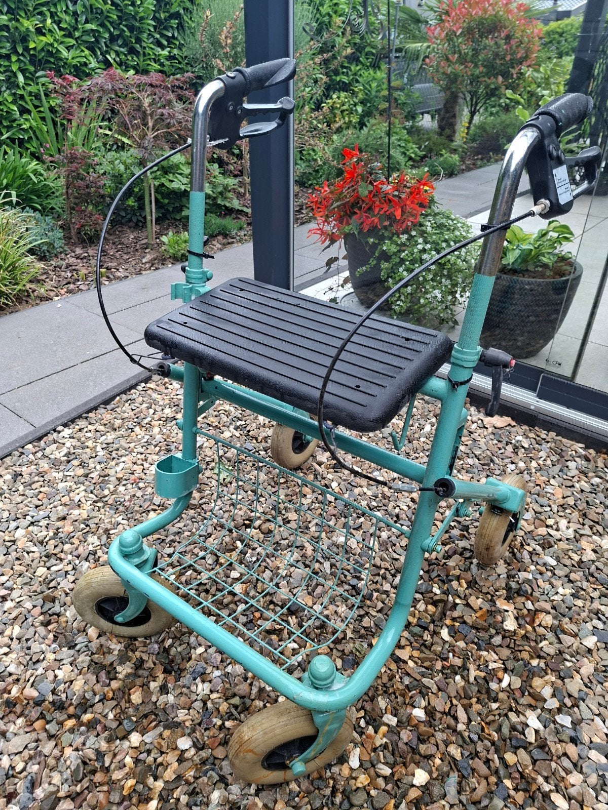Rollator, Ophalen, Gebruikt