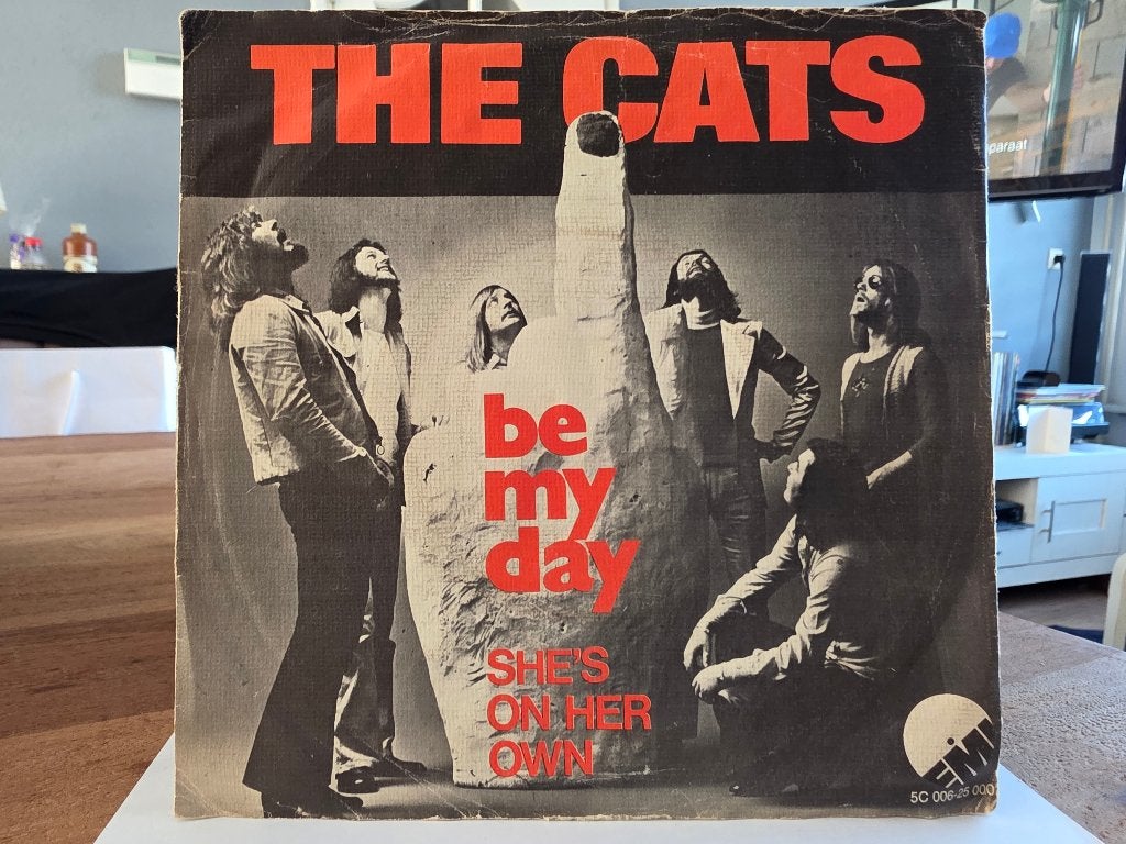 7" Single The Cats - Be My Day / She's On Her Own, Gebruikt, Verzenden, 7 inch, Pop