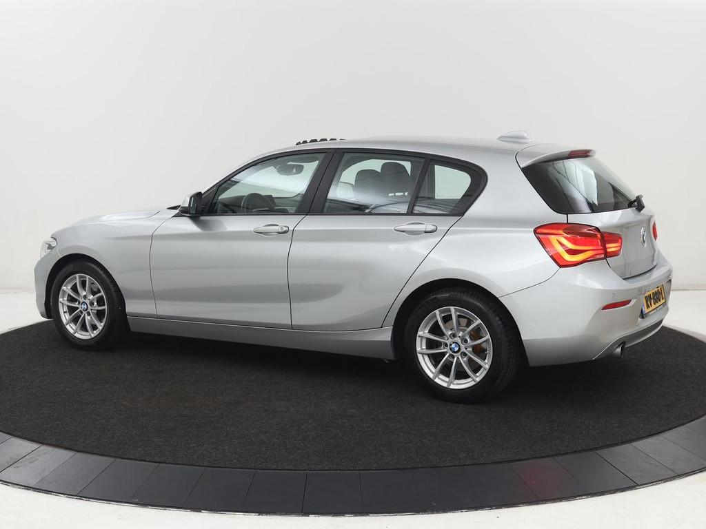 BMW 1-serie 118i Executive | Schuifdak | Leder | Stoelverwar, Auto's, BMW, Gebruikt, Origineel Nederlands, Bedrijf, 650 kg