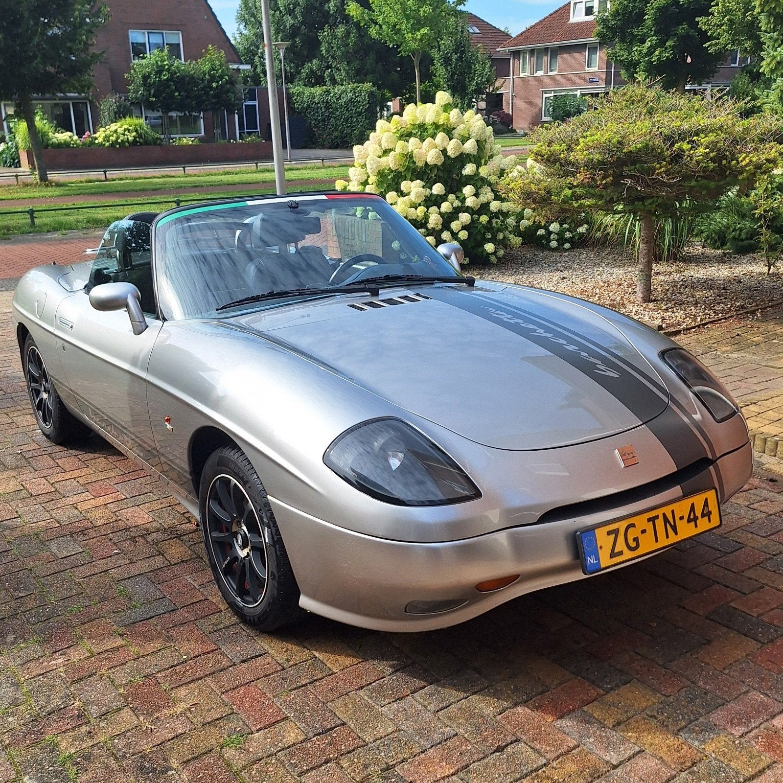 Fiat Barchetta 1.8 16V 1999 Grijs, Auto's, Voorwielaandrijving, 450 kg, 40 €/maand, 4 cilinders