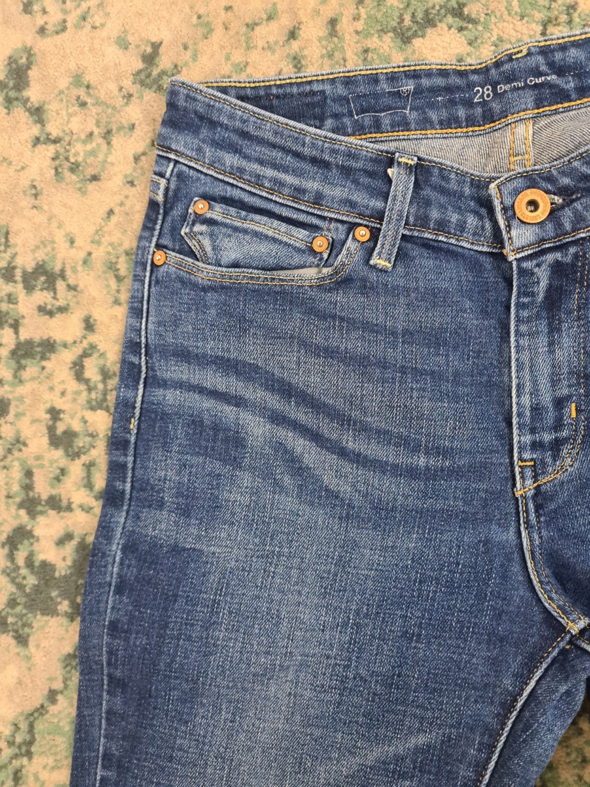 Levi’s demi curve Mid-rise straight W28 L32 Dames Tulsi2832, Blauw, Ophalen of Verzenden, Zo goed als nieuw, W30 - W32 (confectie 38/40)