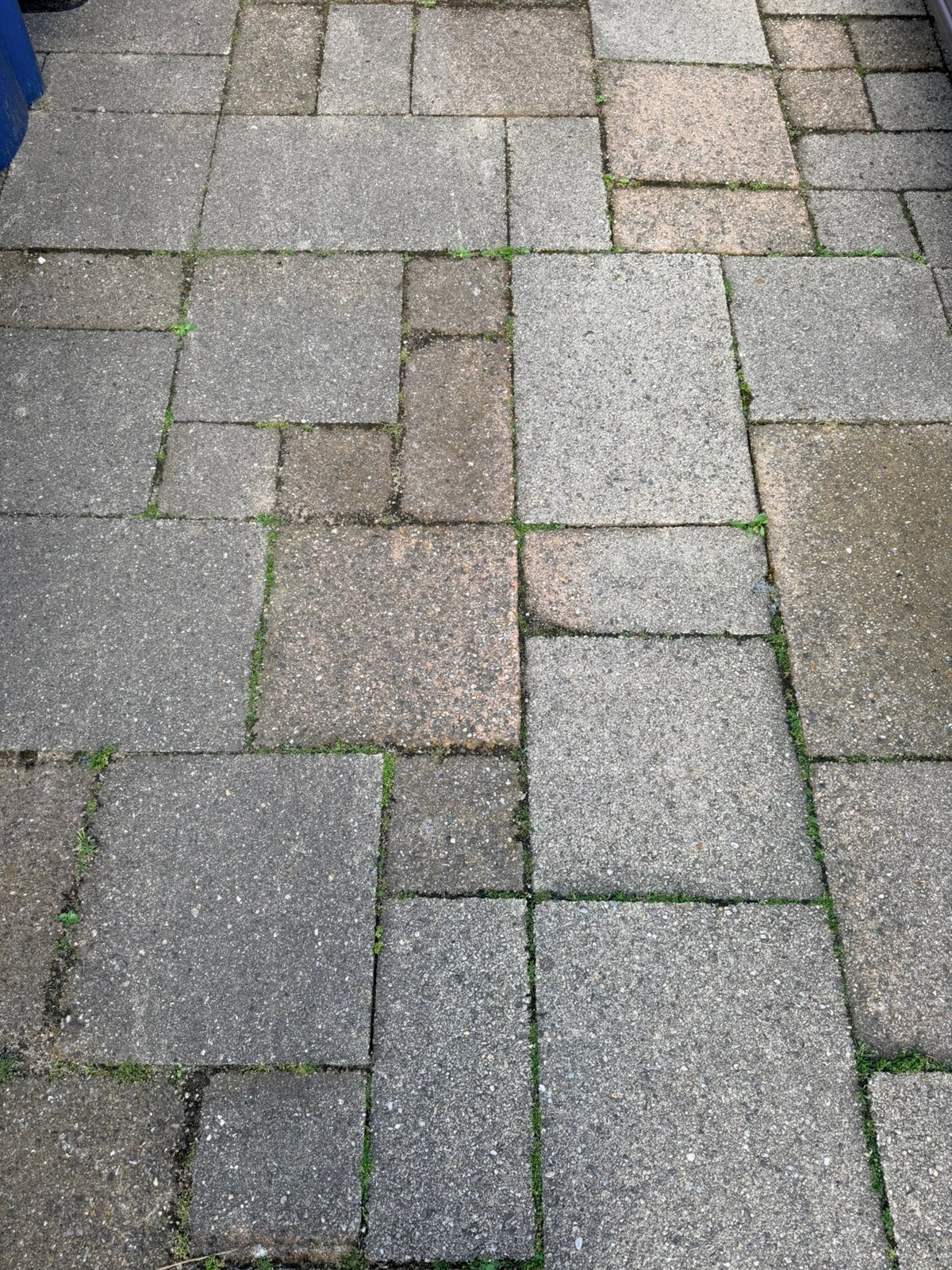 GRATIS tegels geschikt voor oprit, Ophalen, Gebruikt, Minder dan 5 m², Beton