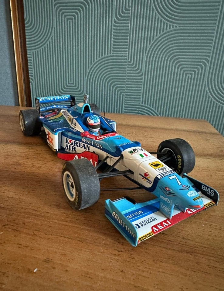 Minichamps 1:18 - Benetton Renault B197 J. Alesi #7, Ophalen of Verzenden, Gebruikt