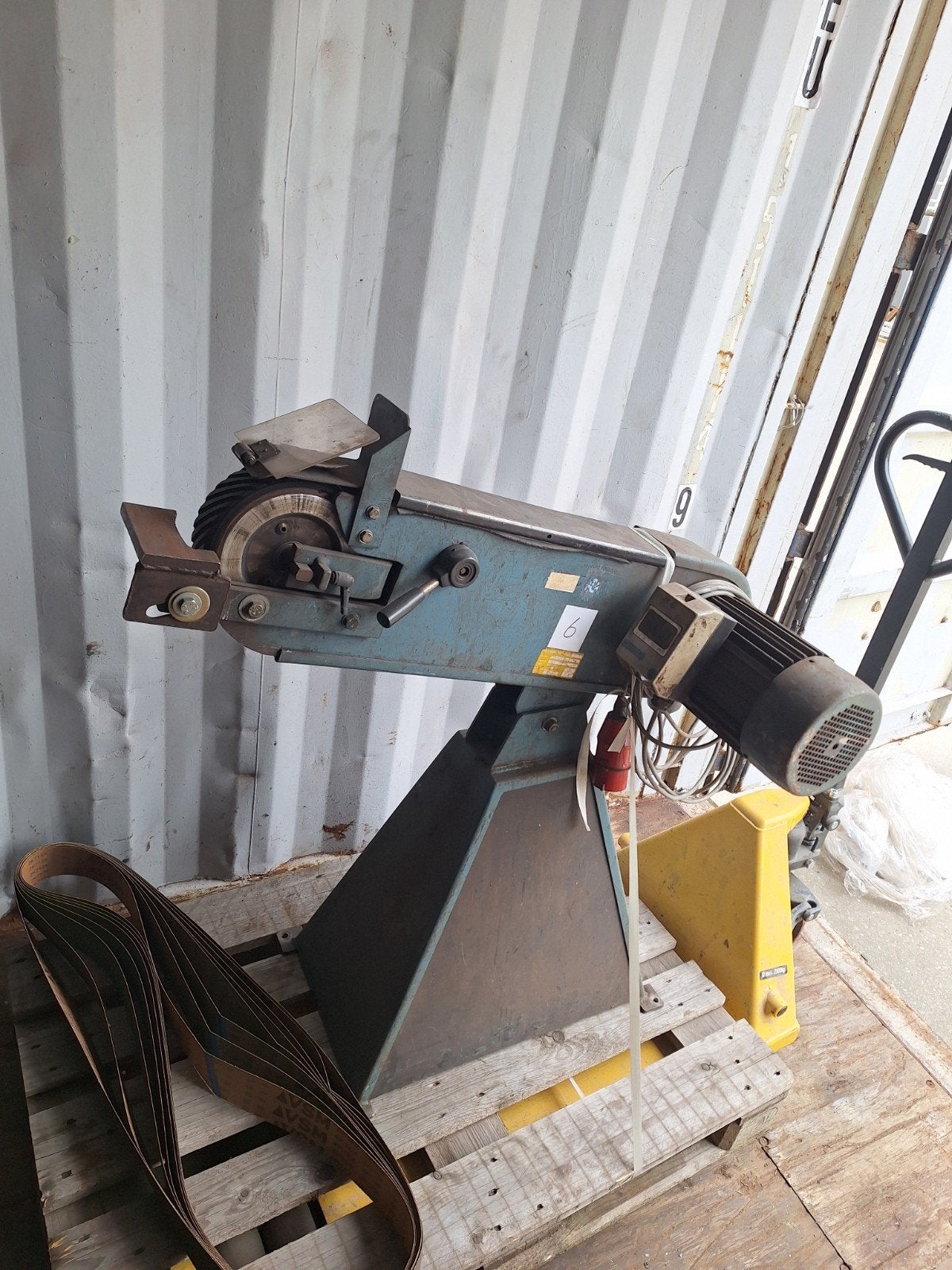 Scantool bandschuurmachine, Ophalen, Gebruikt, 1200 watt of meer, Bandschuurmachine