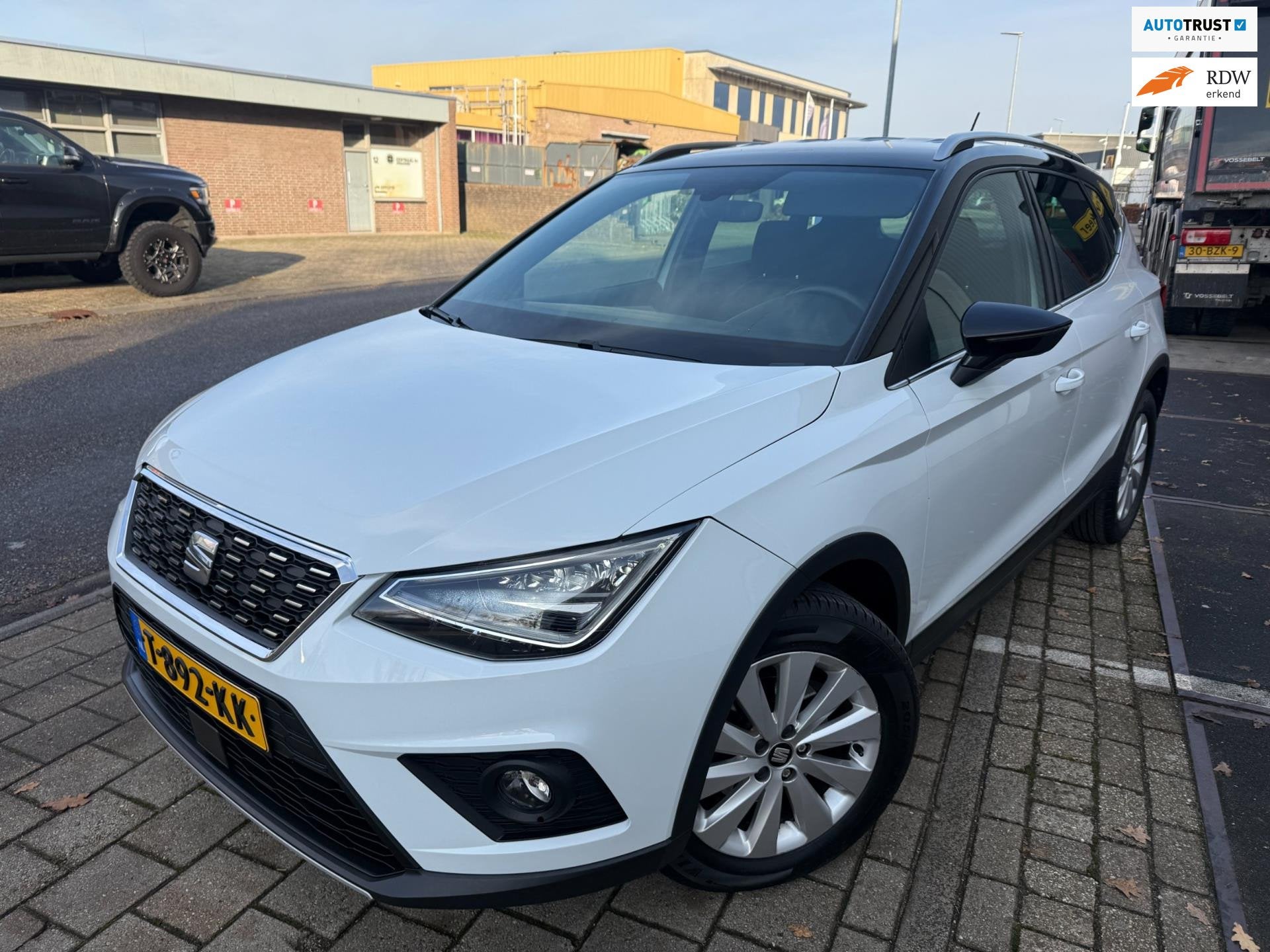 Seat Arona 1.0 TSI 2019 DSG AUTOMAAT FR SPORT INTENSE LED CA, Auto's, 116 pk, Bedrijf, 600 kg, 3 cilinders