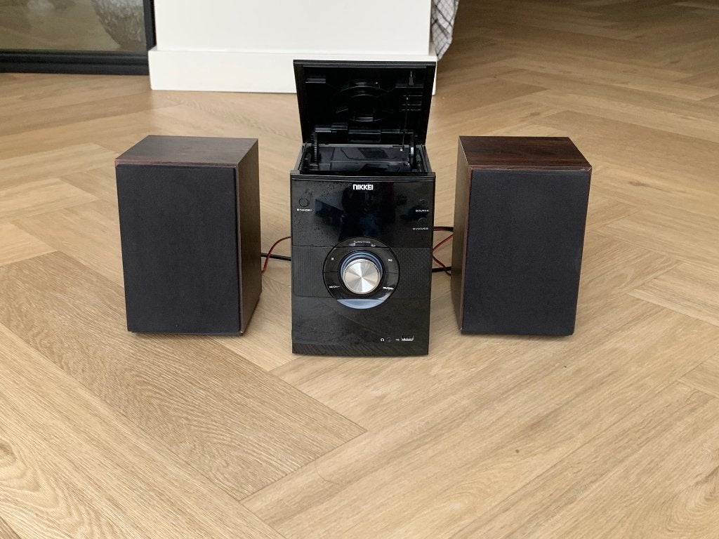 3-delige stereo set, MP3-aansluiting, Zo goed als nieuw, Cd-speler, Ophalen